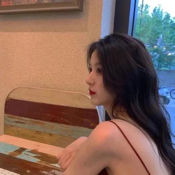 姐妹衰到爆