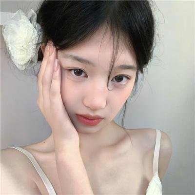 丹顶鹤女孩